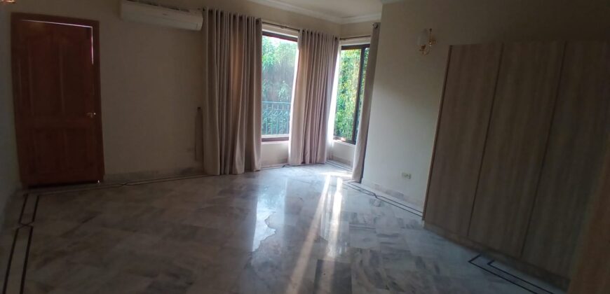 5 bedroom house for rent in F-7