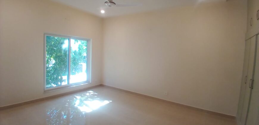 3 bedroom for rent in F-8