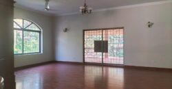 5 bedroom for rent in F-2