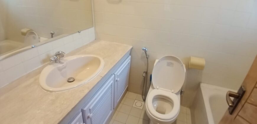 5 bedroom for rent in F-8